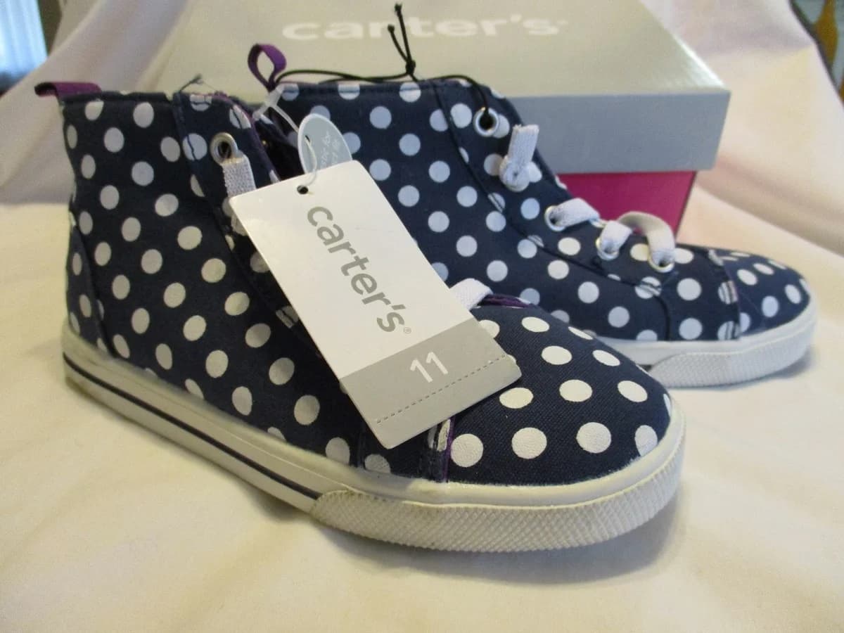CARTER'S KIDS WEAR