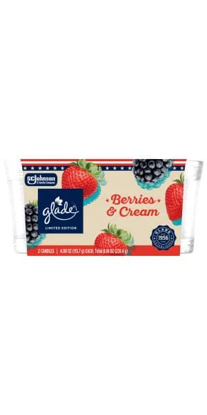 BERRIES AND CREAM CANDLE
