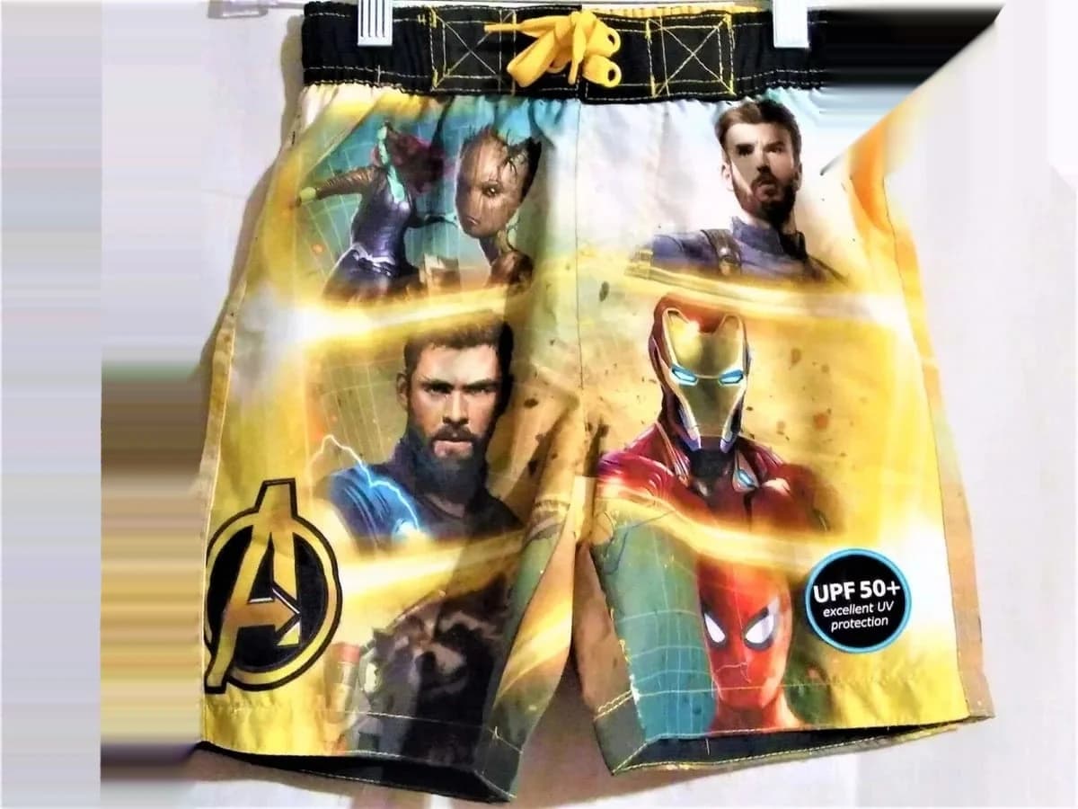 ADVENTURES KIDS SHORT
